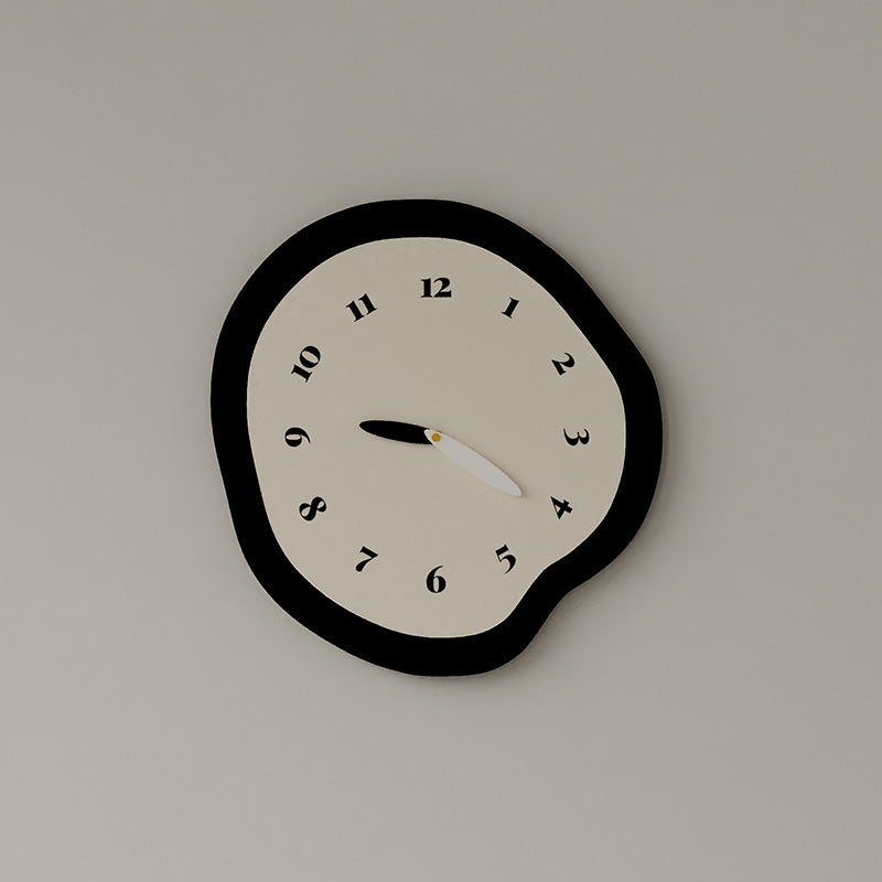 Skandinavisk Veggur Minimalistisk Stille Design | Luvikno