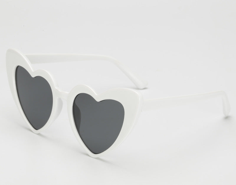 Dame hjerteformede solbriller i trendy design Luvikno