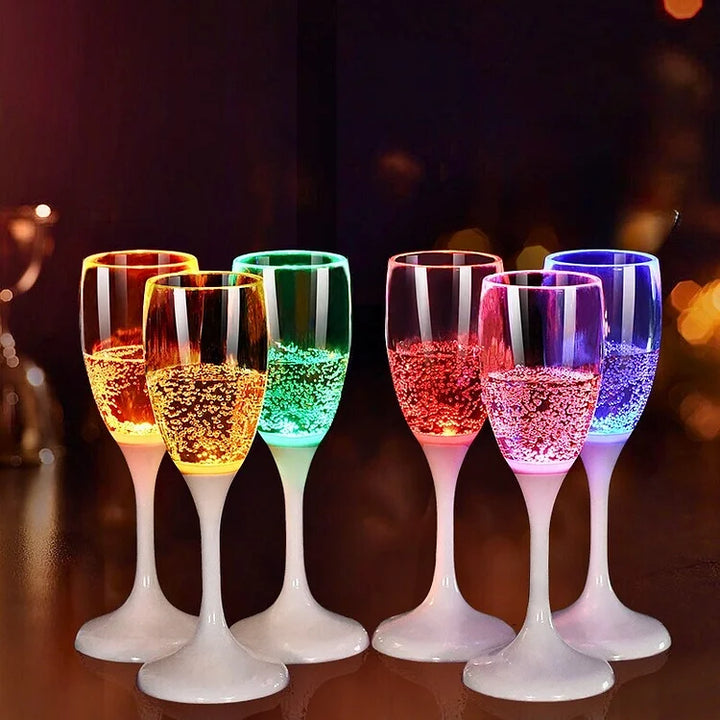 GlowSip - LED-belyst vinglasssett (6 stk) Luvikno
