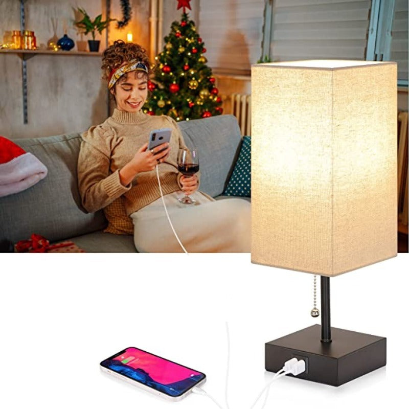 LumiCharge – Moderne Bordlampe med USB-ladeporter | Luvikno