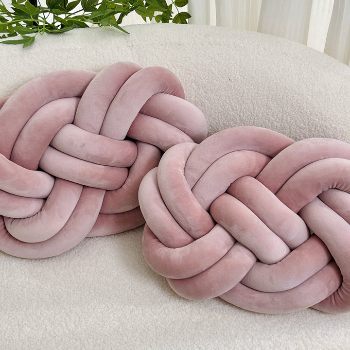 CozyPlush Set med 2 Plush Dekorative Puter – Myk Eleganse for Ditt Hjem Luvikno