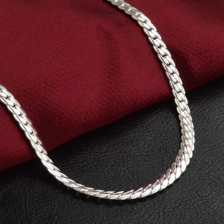 SilverGlow Halskjede – Luxe 925 Sølv Halskjede for Kvinner Luvikno