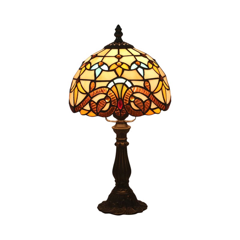 inspirert bordlampe Luvikno