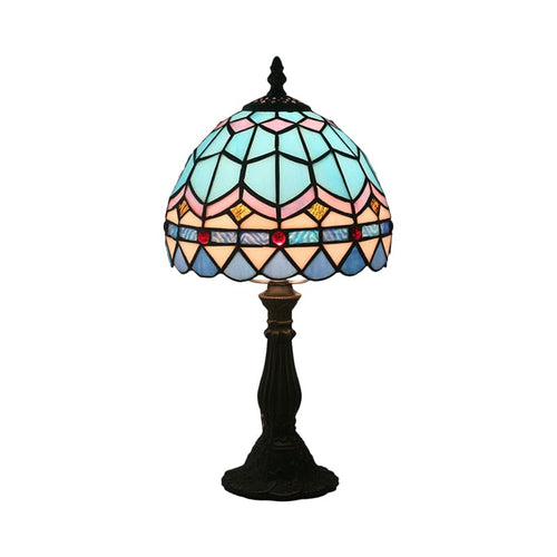 inspirert bordlampe Luvikno
