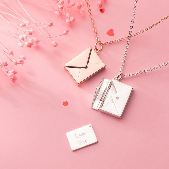 Luvikno | Wrap Necklace laget av Titanstål