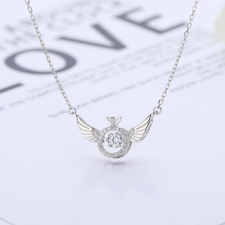 Luvikno | Engelving Rhinestone Halskjede