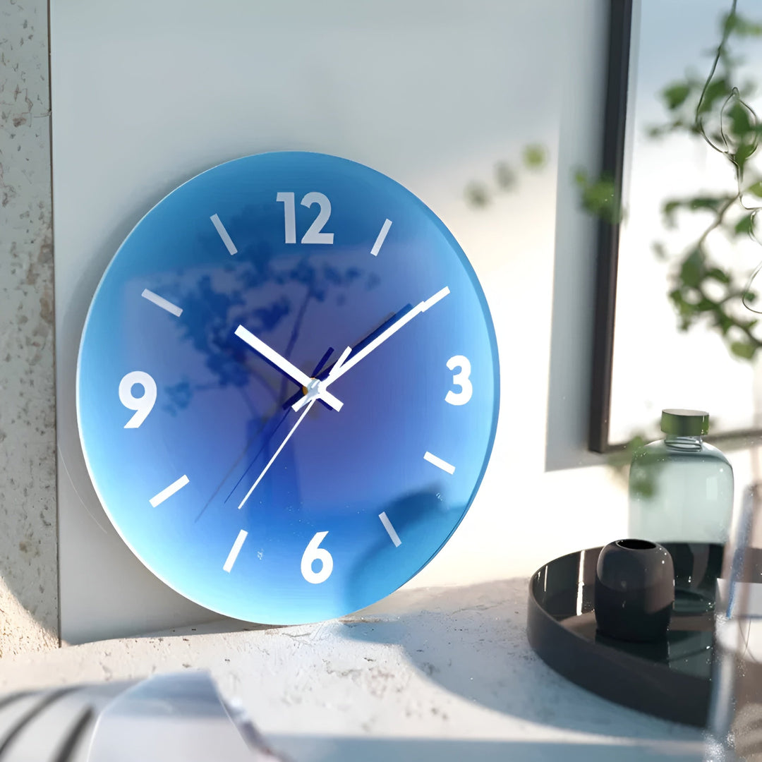 Glass Veggklokke – Moderne Design med Solnedgangsmotiv | Luvikno