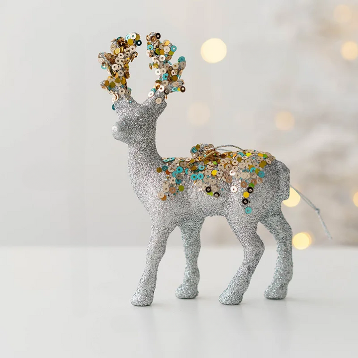 Luvikno | Sprudlende Hjort Ornament – Luksus Juledekorasjon for en Festlig Atmosfære