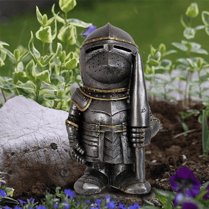 Little Knight Garden Guardian | Luvikno