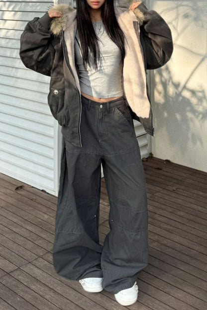 Luvik | Lyhyt Puffer-takki turkiskauluksella