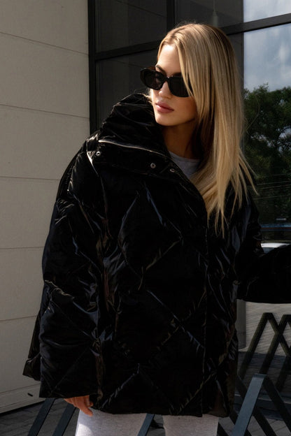 Luvik | istuu tyylikäs tikkikangas takki