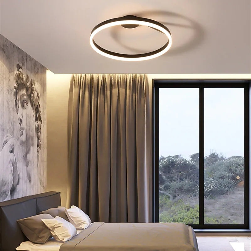 Luvikno | RadiantGlimmer Taklampe - Luksuriøs gull LED-belysning med metallelementer