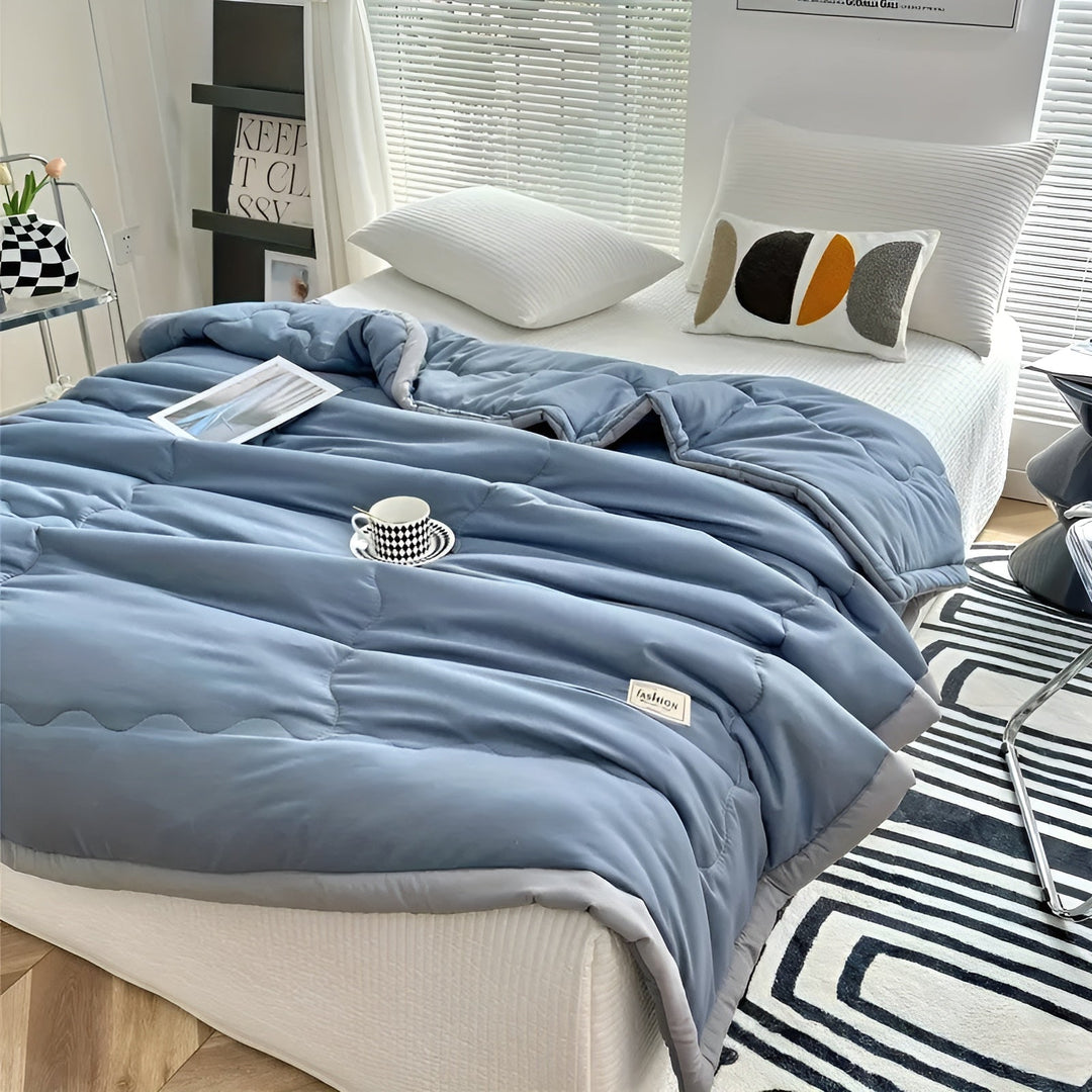 Lett dyne for sommer – Pustende & Allsidig | For sofa, seng & reise | Luvikno