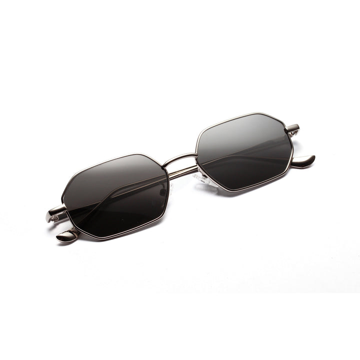 Dame moteriktig solbrille med innovativt åttkantet design Luvikno