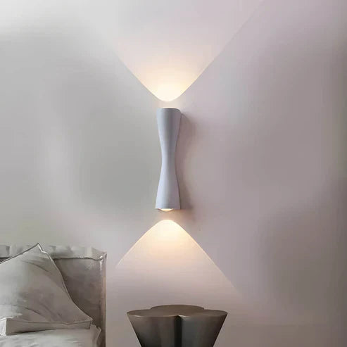 RéconfortGlow – Elegant Vegglampe for Atmosfærisk Belysning Luvikno