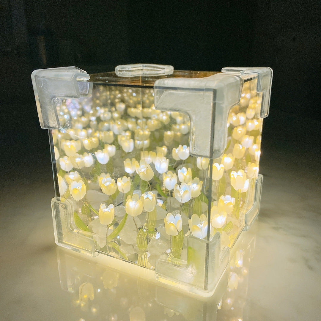Blossom Box | Magisk Tulip Light | Luvikno