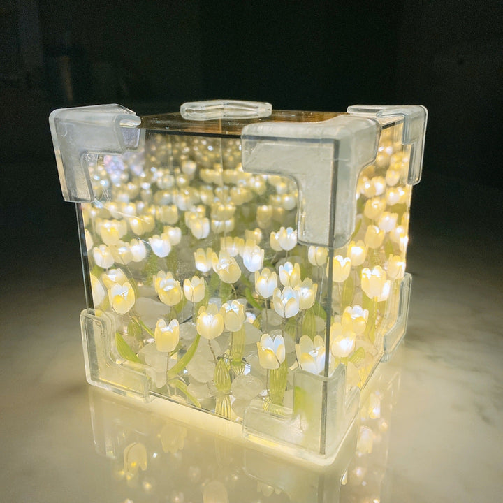 Blossom Box | Magisk Tulip Light | Luvikno