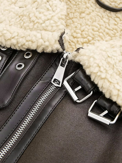 Luvik | Ruskea lammasvillavuorattu nahkasaumakärki lyhyt takki