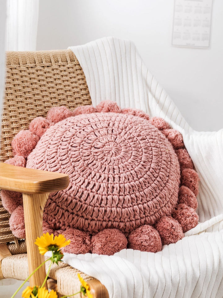 CozyCushion – Stilfull Dekorativ Pute for Hjemmet Luvikno