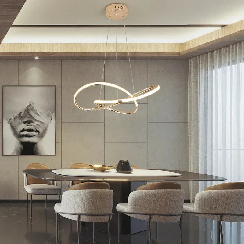 LightMaster Smart LED Pendellampe - Enkel installasjon og sikker feste | Luvikno
