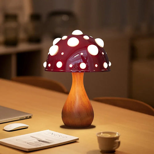 Mushroom Lamp – Retro LED Bordlampe i Sopdesign for Koselige Innendørsrom | Luvikno