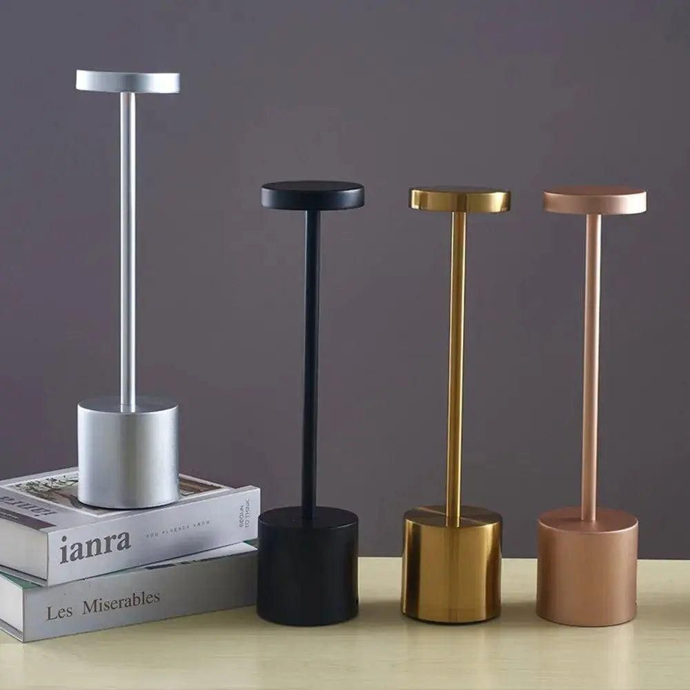 Astori - Oppladbar bordlampe uten kabel | Luvikno
