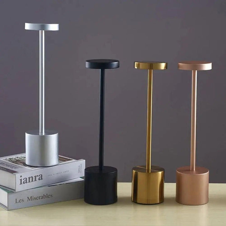 Astori - Oppladbar bordlampe uten kabel | Luvikno