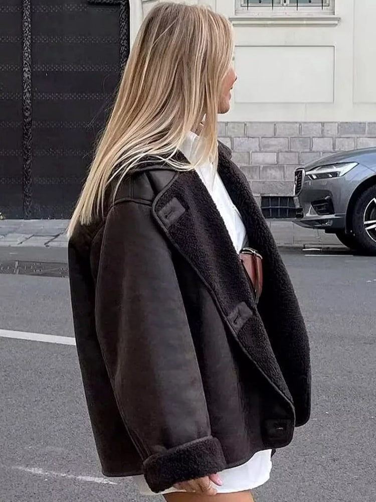 Luvik | Yliiso damejakke med pels