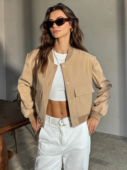 Luvik | Kaulustaskutakki