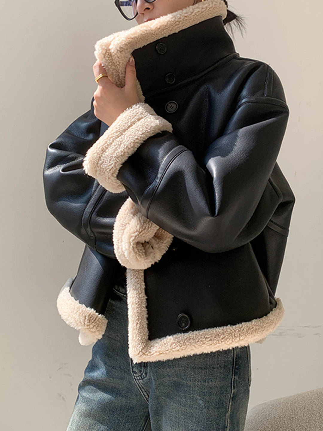 Luvik | Fôret imitation skinnjakke
