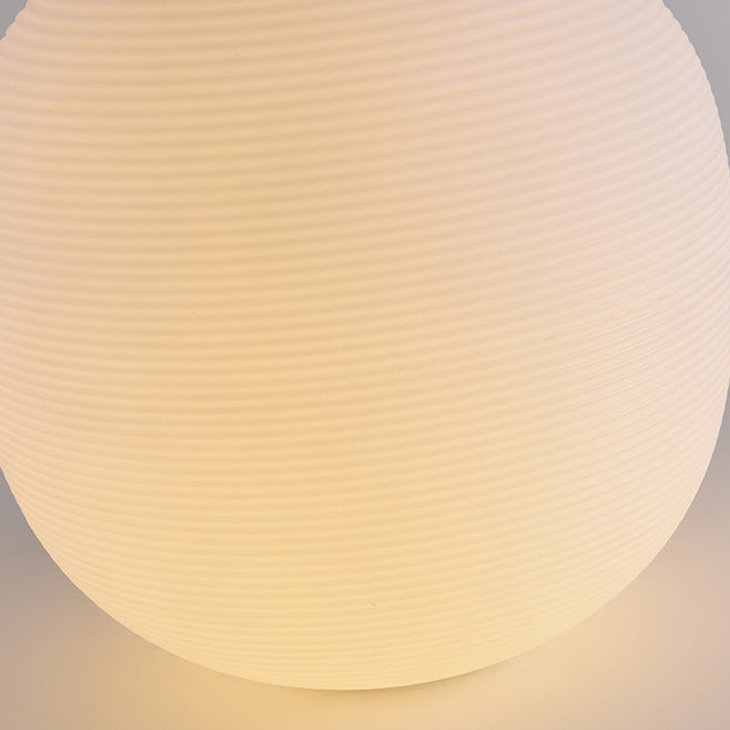 Moderne Minimalistisk PE Oval LED Sol & Vanntett Utebelysning For Hage & Terrasse | Luvikno
