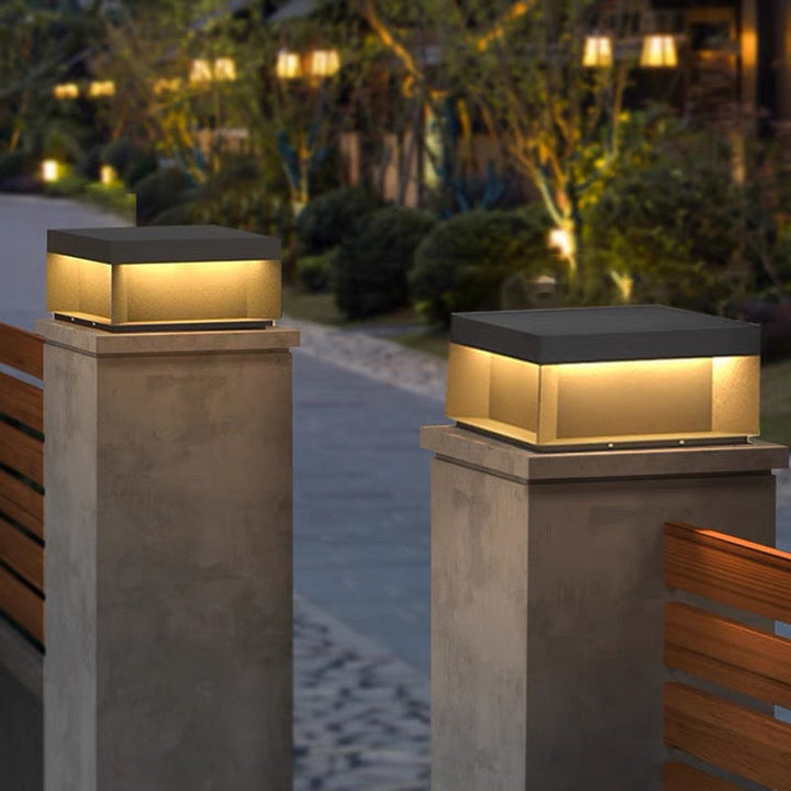 Moderne Minimalistiske Rustfritt Stål Firkantet LED Utendørs Lys Med Solenergi & Vanntette Funksjoner For Hage, Terrase, Port | Luvikno