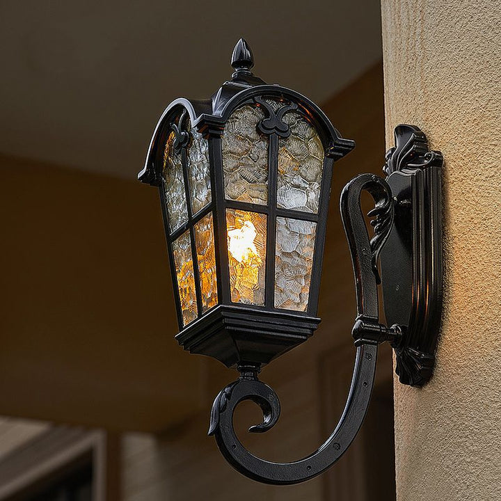 Samtidig nordisk aluminium glass buet firkantet 1-lampe vegglampe for utendørs | Luvikno