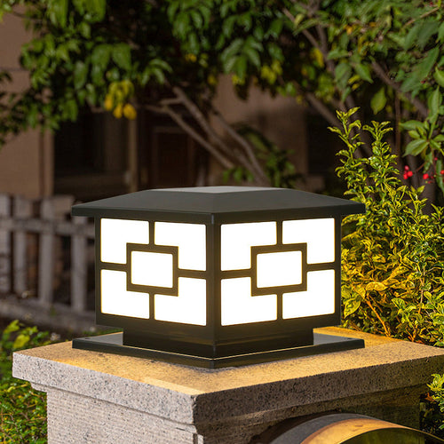 Moderne industriell ABS kube LED vanntett solcellepostlampe for utendørs patio | Luvikno