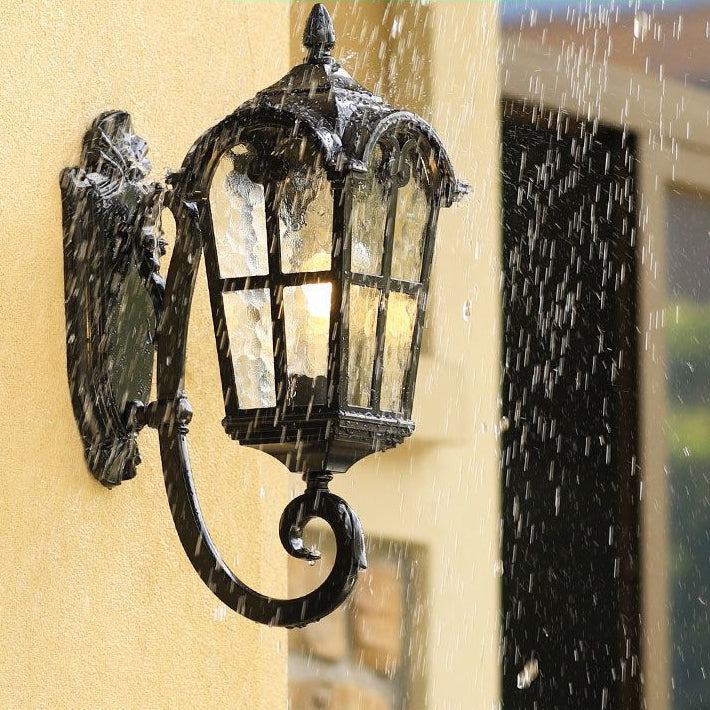 Tradisjonell europeisk kvadratisk blonder aluminium trykt glass 1-lys utendørs vegglampe for hage | Luvikno