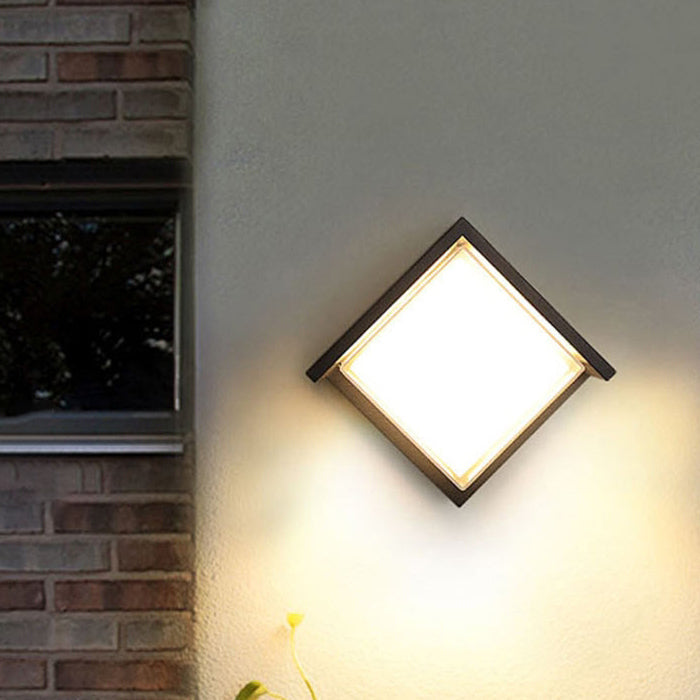 Moderne Minimalistisk Vanntett Rund Firkantet Plast Akryl LED Vegglampe For Hage | Luvikno