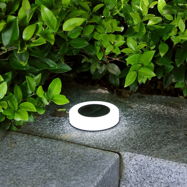 Moderne Minimalistisk Solvannavstøtende Rund Sylindrisk Plast ABS LED Grunnplugg Landskapslys for Hage | Luvikno