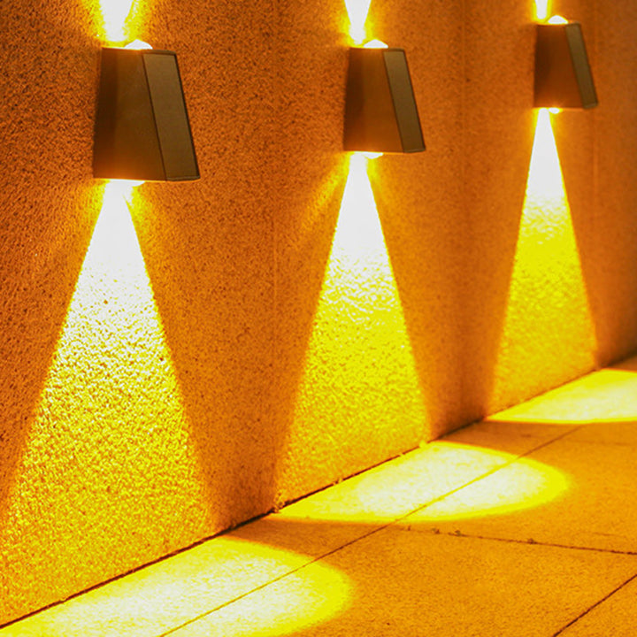 Moderne Minimalistisk Solvannrett Trapezoidal Rektangel ABS PVC LED Utendørs Vegglampe For Hage | Luvikno
