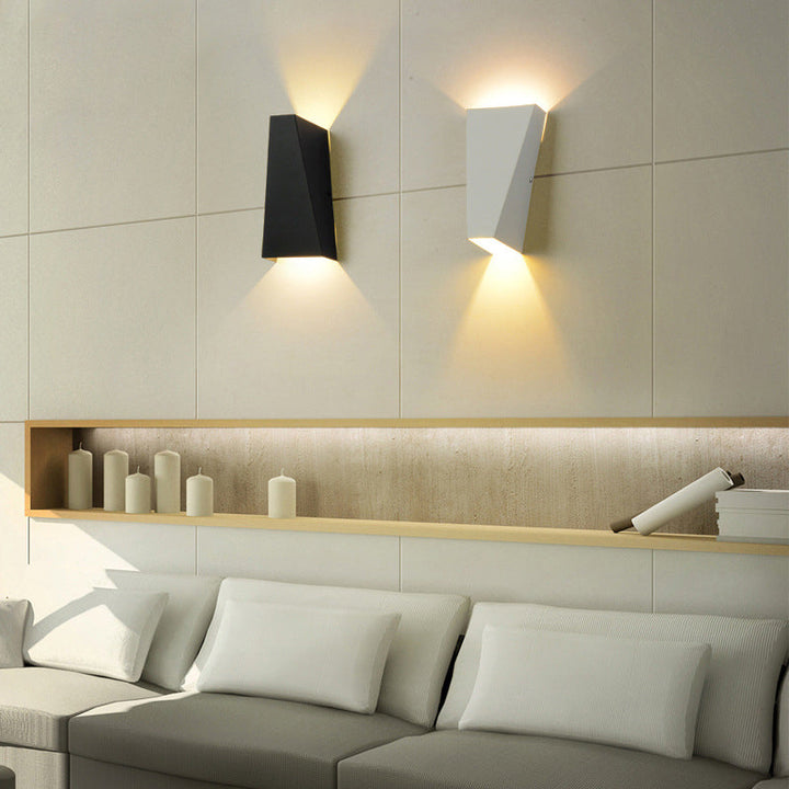 Moderne Minimalistisk Vanntett Trapezoidal Aluminium Trykk LED Utendørs Vegglampe For Utendørs Patio | Luvikno
