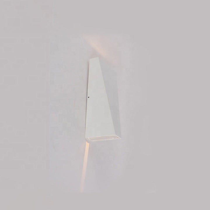 Moderne Minimalistisk Vanntett Trapezoidal Aluminium Trykk LED Utendørs Vegglampe For Utendørs Patio | Luvikno