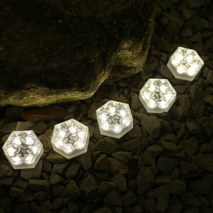 Moderne minimalistisk solarpanel vanntett hexagonal isflis ABS PVC LED plengelampe for utendørs terrasse | Luvikno