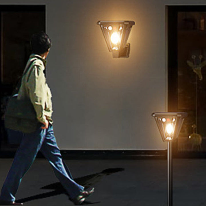 Samtidig industriell menneskekroppssensor LED solcelle vanntett pleninnsettingslys for utendørs patio | Luvikno