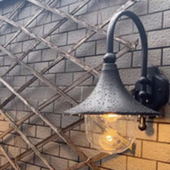 Moderne Enkelt Aluminium Trumpet Skjerm Glass 1-Lys Utendørs Vegglampe For Hage | Luvikno