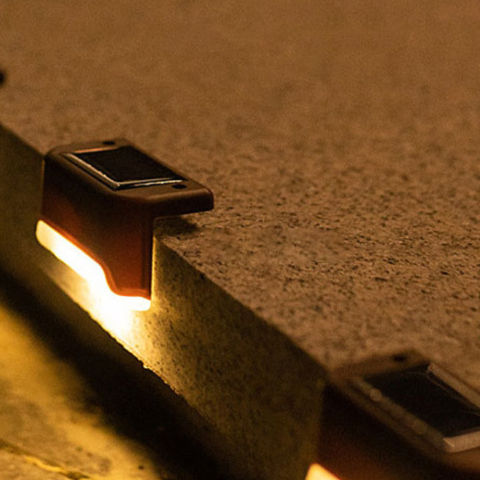 Moderne Industriell PP Firkantet Vanntett LED Solutend Step Light For Hage | Luvikno