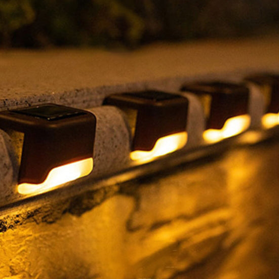 Moderne Industriell PP Firkantet Vanntett LED Solutend Step Light For Hage | Luvikno