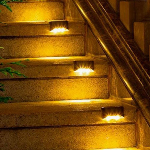 Moderne Industriell PP Firkantet Vanntett LED Solutend Step Light For Hage | Luvikno