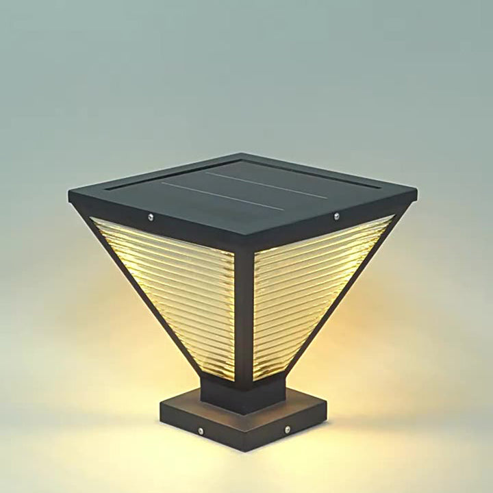 Moderne Minimalistisk Solvannslippende Firkantet Prismatic Rustfritt Stål Glass LED Utendørs Lys For Terrasse | Luvikno