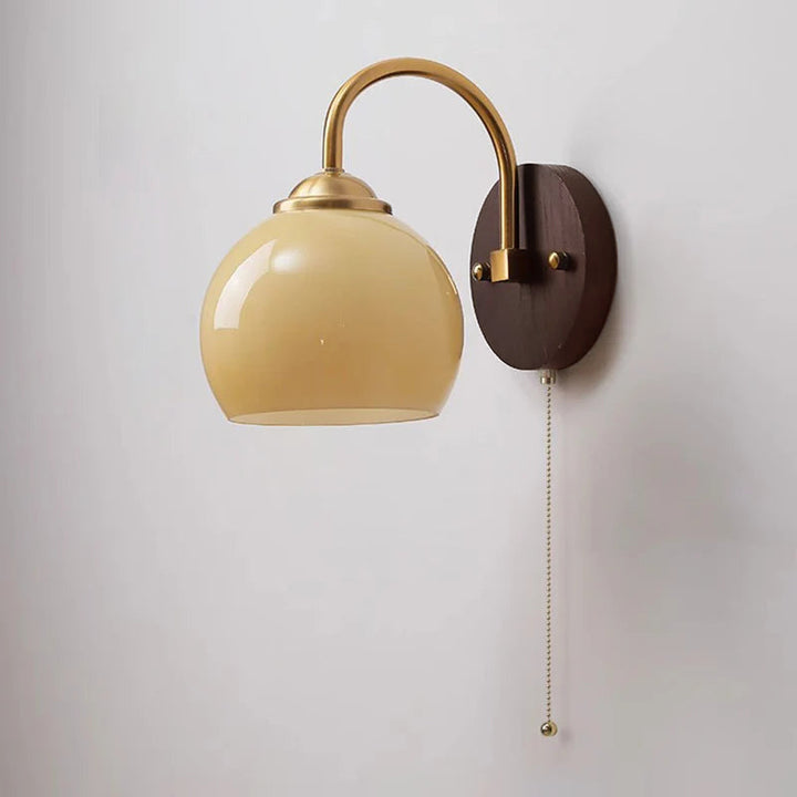 Luvikno | Moderne Mid-Century Krem Rund Oval Ask Tre Glass 1-Lys Vegglampe for Soverom
