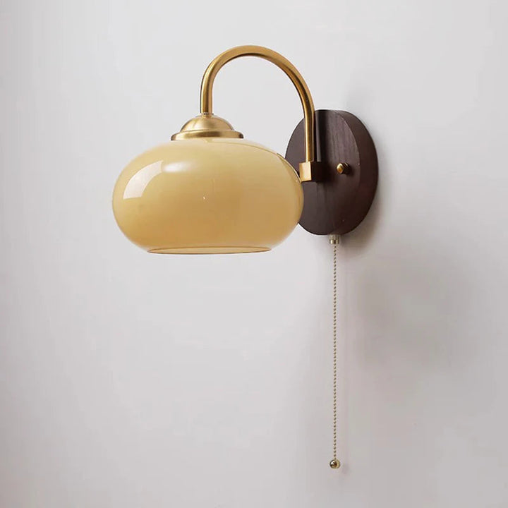 Luvikno | Moderne Mid-Century Krem Rund Oval Ask Tre Glass 1-Lys Vegglampe for Soverom