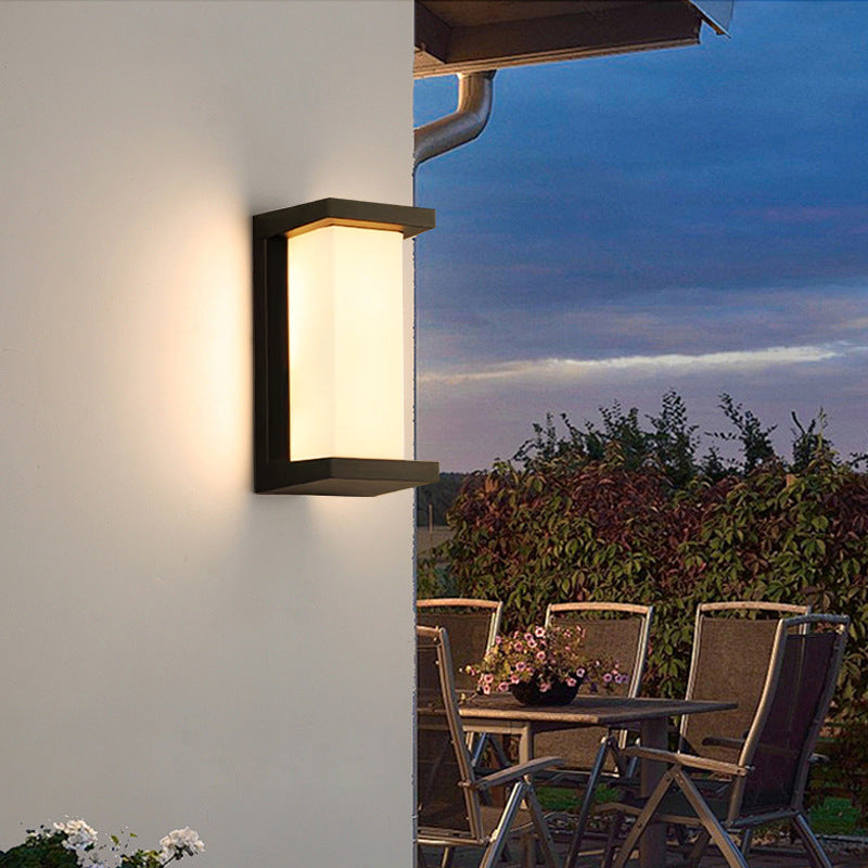 Moderne minimalistiske vanntette rektangulære ovale PC aluminium LED vegglampe til utendørsbruk | Luvikno